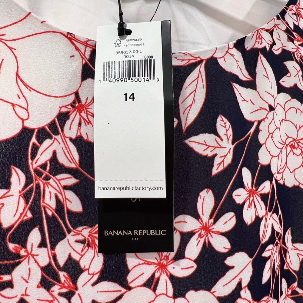 Banana Republic Pink Floral Dress on Navy - Picture 7 of 10